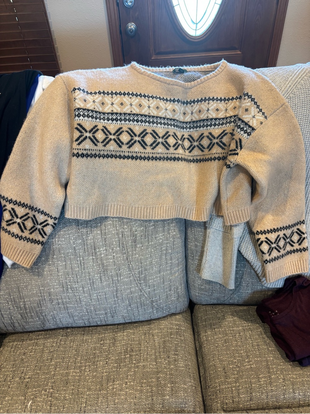 wild fable Beige and Black Fair Isle Cropped Crewneck Sweater